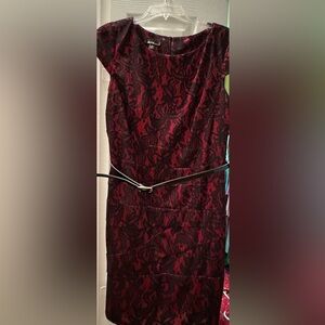Women’s dress size 14- worn 2 times